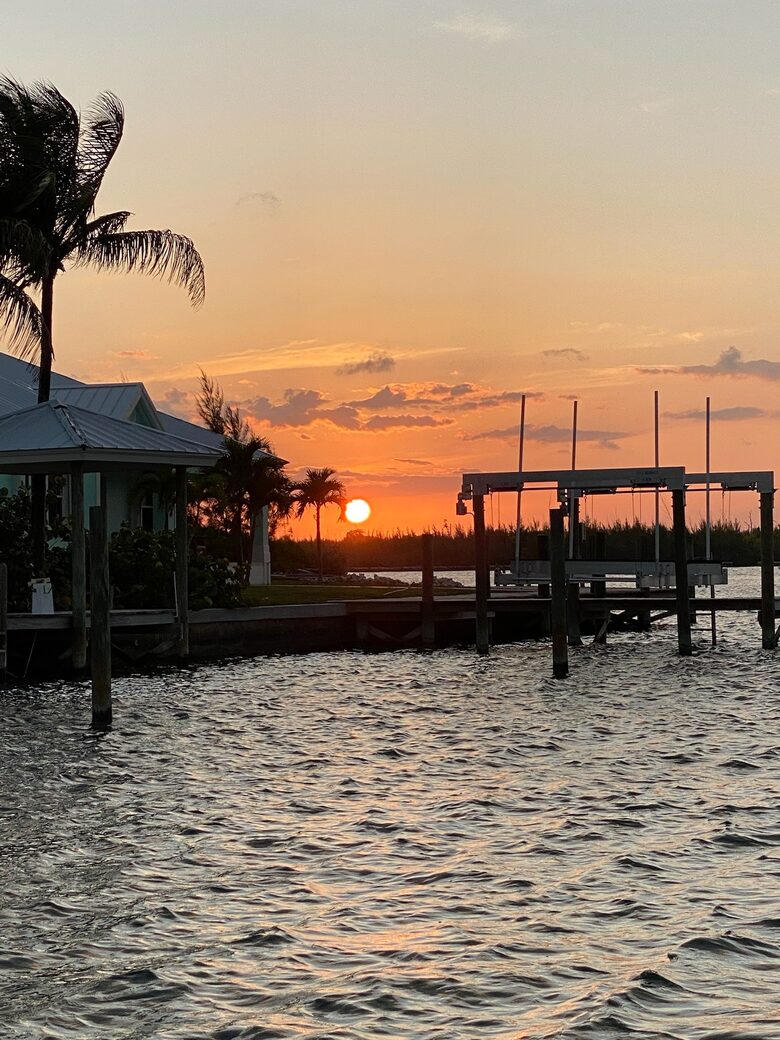 Spacious Waterfront Haven in Bahamas, Treasure Cay - Treasure cay, Bahamas