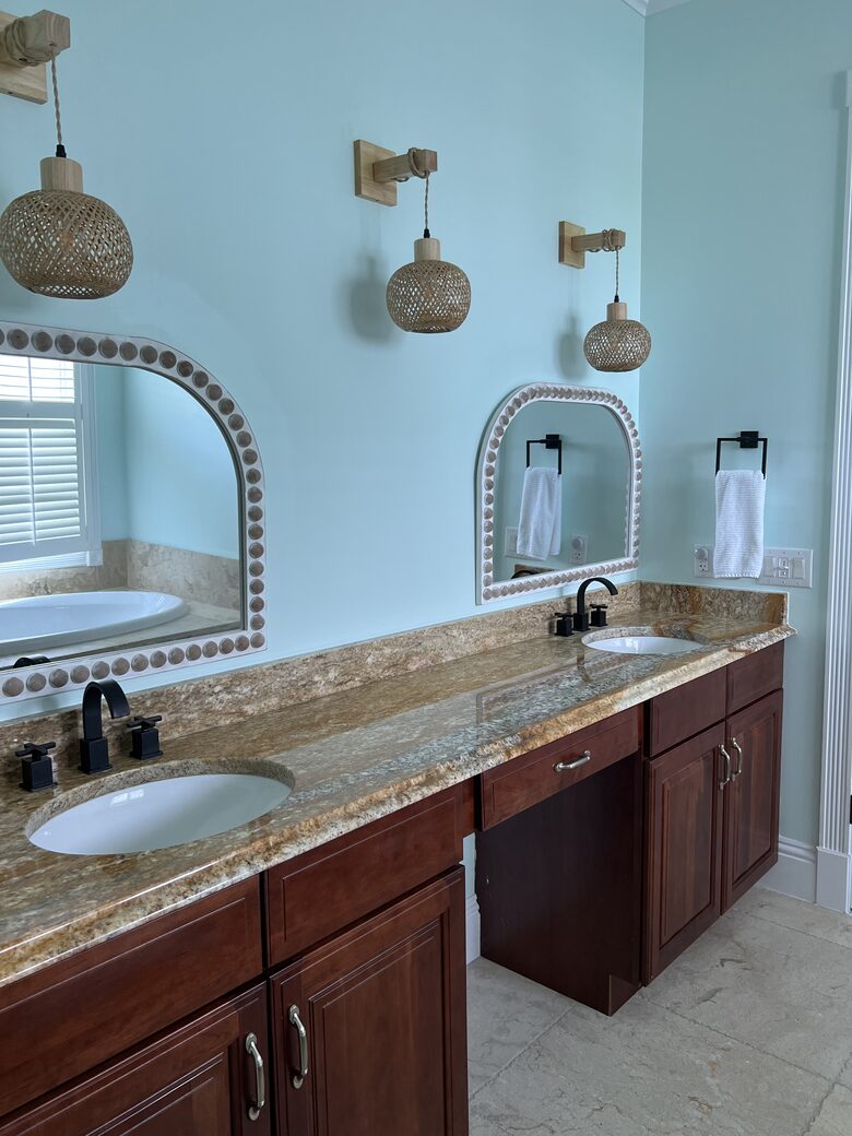 Spacious Waterfront Haven in Bahamas, Treasure Cay - Treasure cay, Bahamas