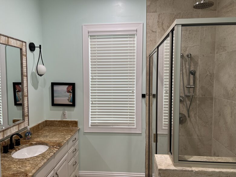Spacious Waterfront Haven in Bahamas, Treasure Cay - Treasure cay, Bahamas