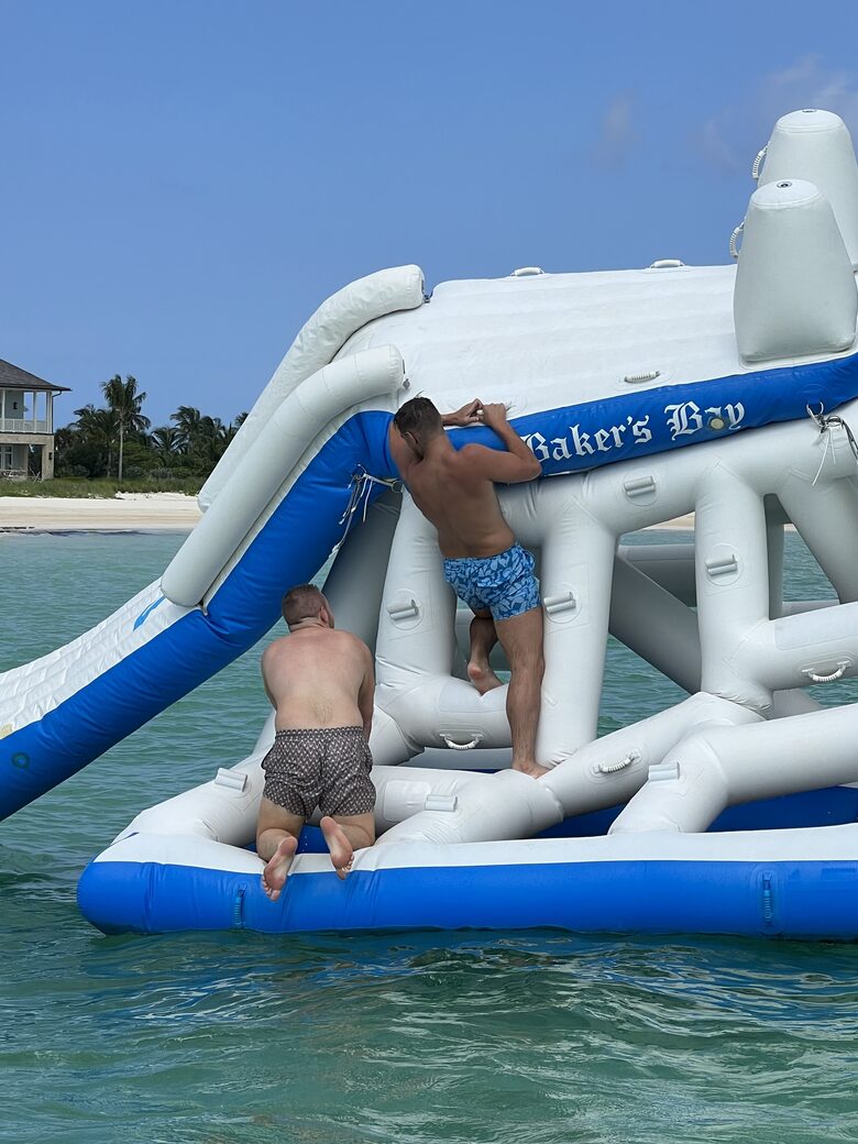 Spacious Waterfront Haven in Bahamas, Treasure Cay - Treasure cay, Bahamas