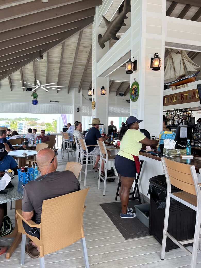 Spacious Waterfront Haven in Bahamas, Treasure Cay - Treasure cay, Bahamas