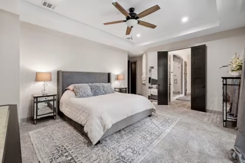 Hill Country Entertainment Home - Kyle, Texas