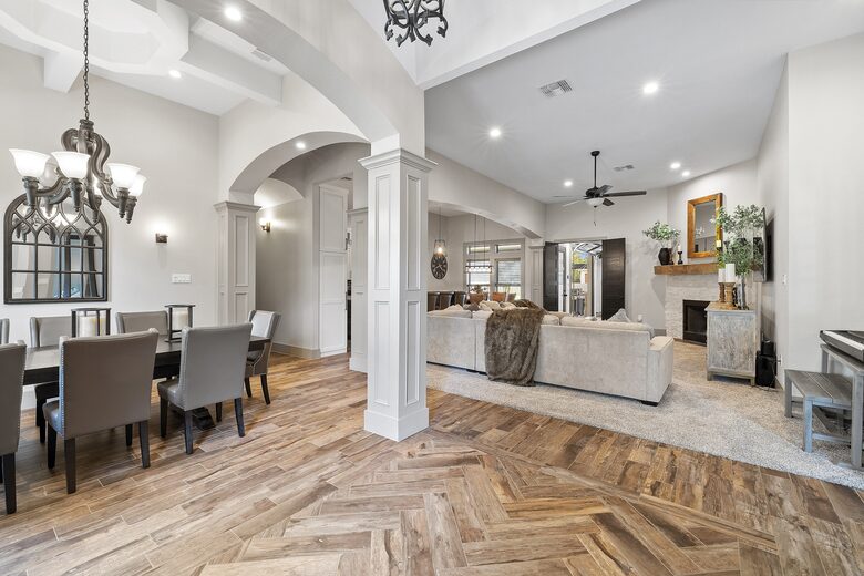 Hill Country Entertainment Home - Kyle, Texas