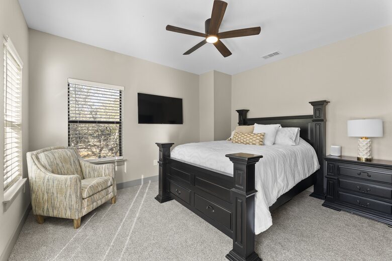 Hill Country Entertainment Home - Kyle, Texas