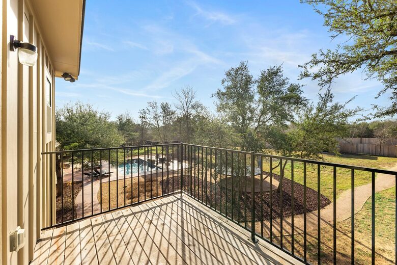 Hill Country Entertainment Home - Kyle, Texas