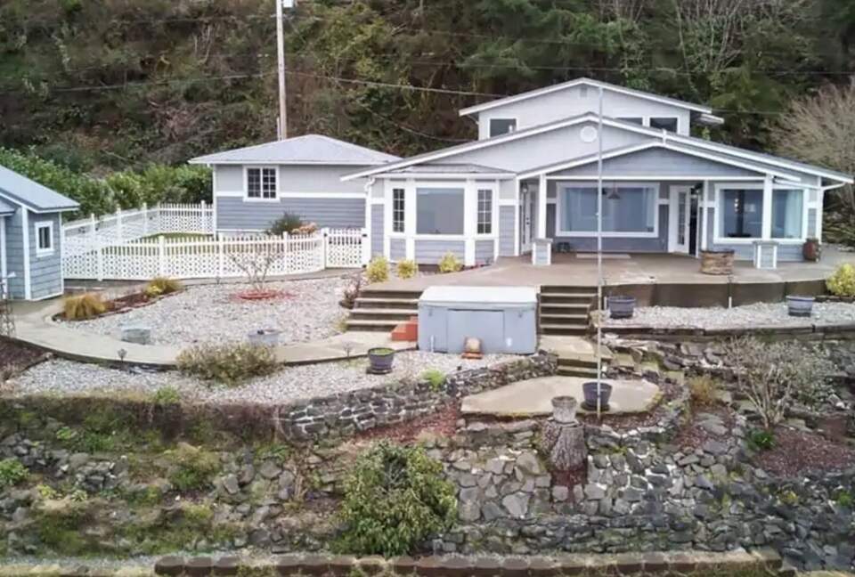 Waterfront Rich Passage Getaway - Port Orchard, Washington