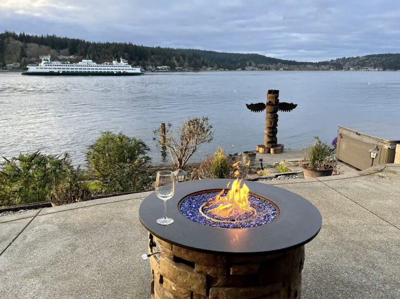 Waterfront Rich Passage Getaway - Port Orchard, Washington