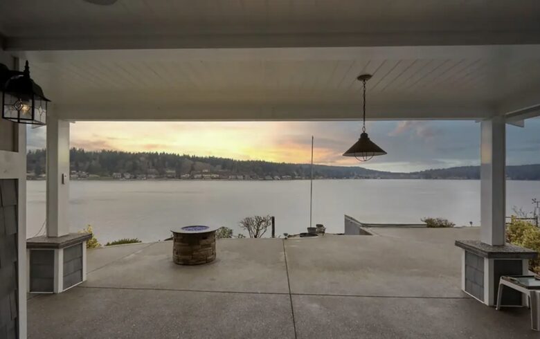 Waterfront Rich Passage Getaway - Port Orchard, Washington