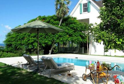 Elegant Hilltop Retreat Overlooking the Caribbean Sea - Governor's Harbour, Bahamas