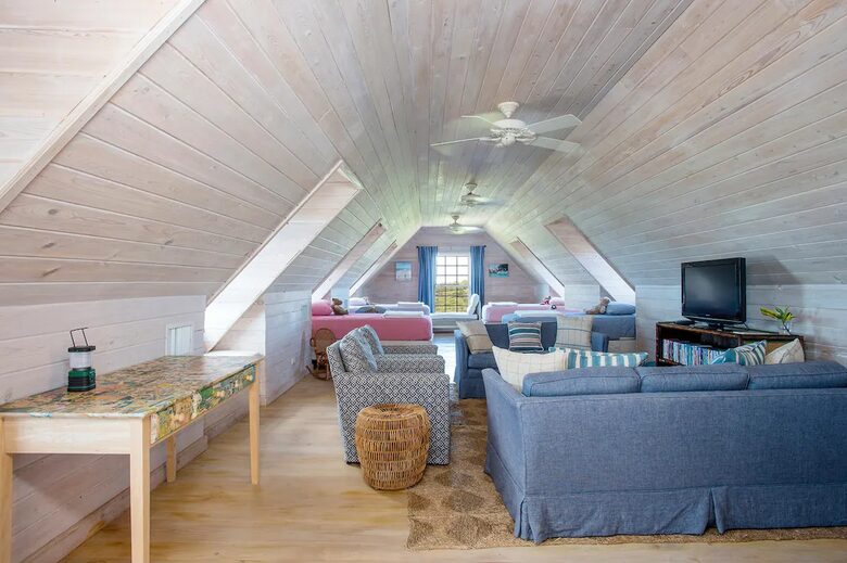 Elegant Hilltop Retreat Overlooking the Caribbean Sea - Governor's Harbour, Bahamas