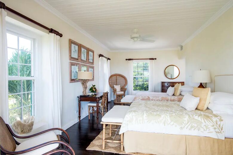 Elegant Hilltop Retreat Overlooking the Caribbean Sea - Governor's Harbour, Bahamas