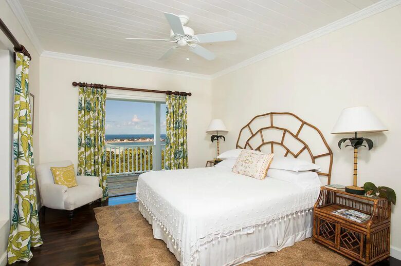 Elegant Hilltop Retreat Overlooking the Caribbean Sea - Governor's Harbour, Bahamas