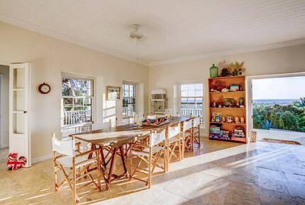 Elegant Hilltop Retreat Overlooking the Caribbean Sea - Governor's Harbour, Bahamas