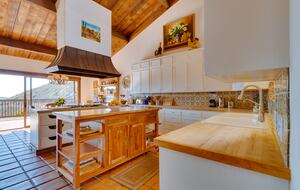 The Highline House - Solvang, California