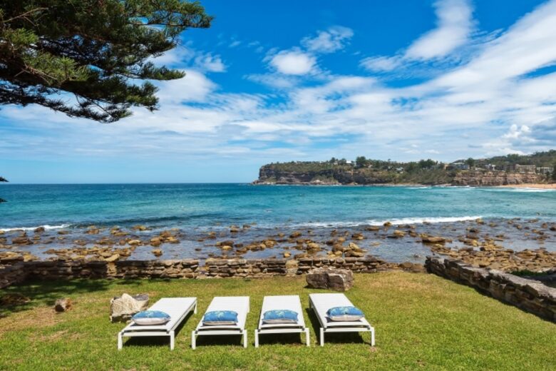 Surf Break - Avalon Beach, Australia