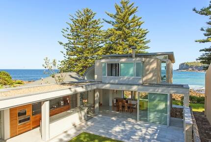 Surf Break - Avalon Beach, Australia