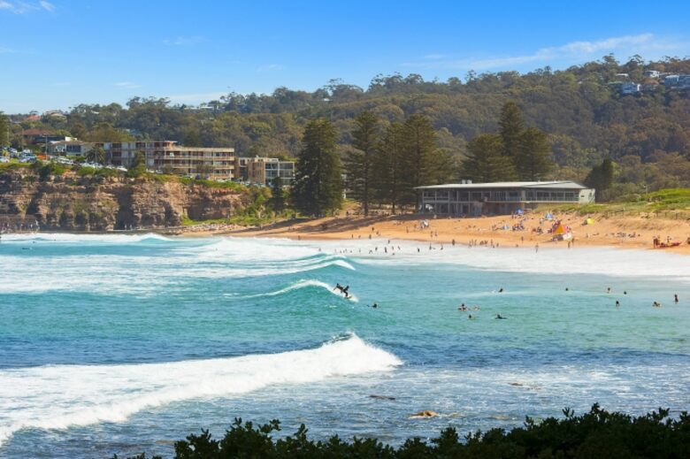 Surf Break - Avalon Beach, Australia