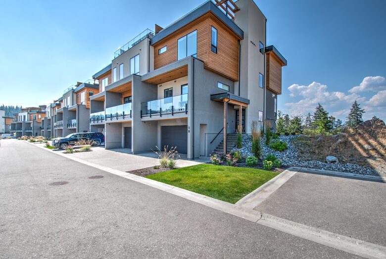 The corner unit has the best views of the pool and golf course..