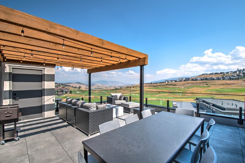 The golf course views are incredible
