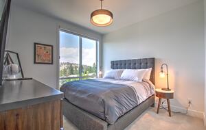 Third bedroom with Queen bed