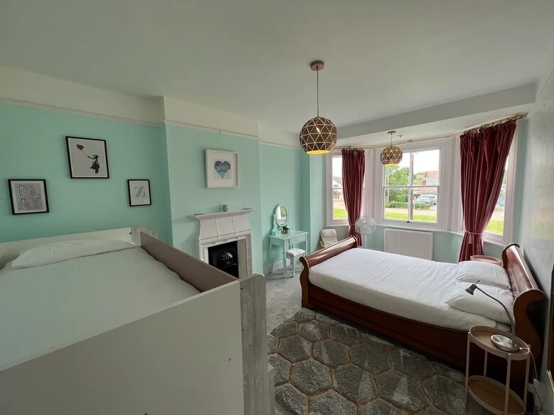 Rough Hill House - East Hanningfield, United Kingdom