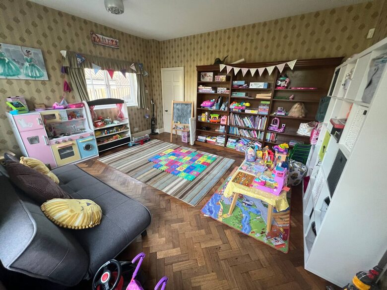 Rough Hill House - East Hanningfield, United Kingdom
