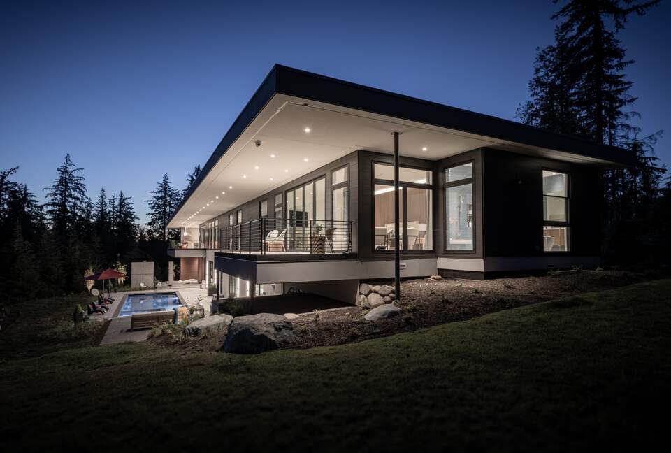 Arbor Domus Maximus: World's Greatest Treehouse - Issaquah, Washington