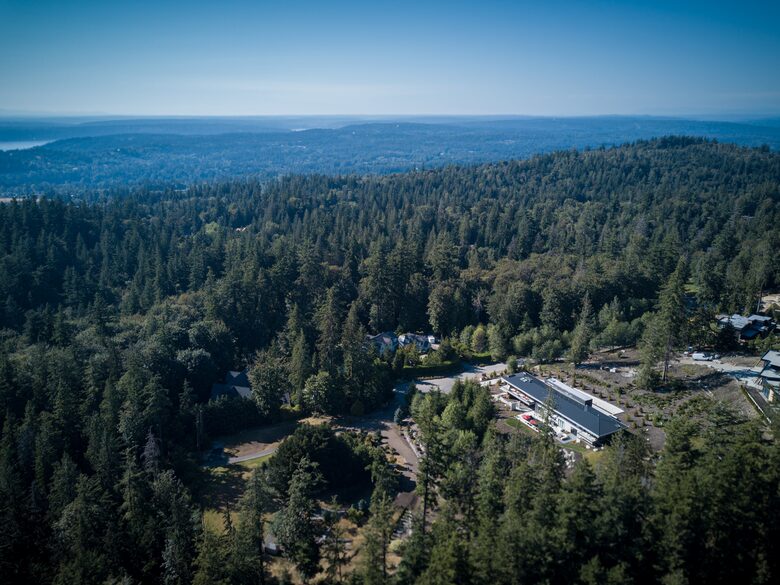 Sweeping views of the Issaquah Alps, minutes from Seattle and Bellevue