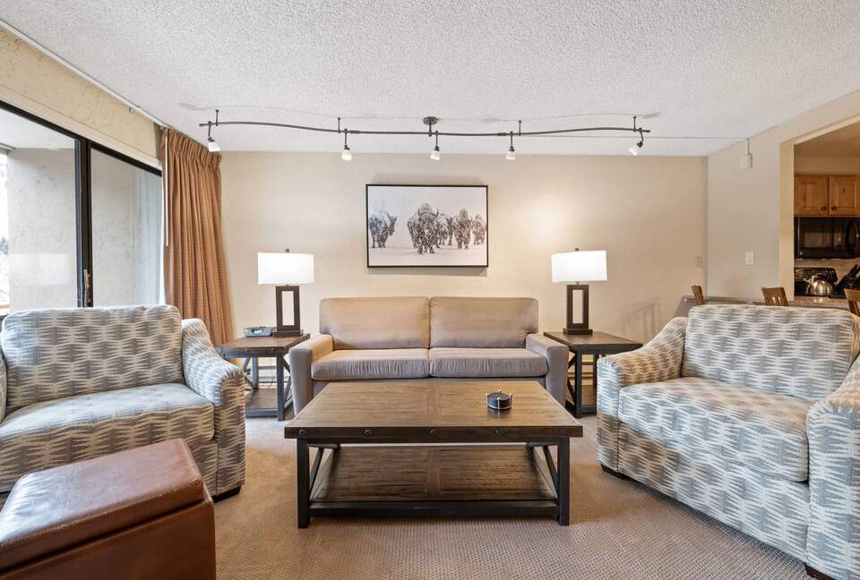 The Wren at Vail | One Bedroom, Facing Vail Mountain - Vail, Colorado