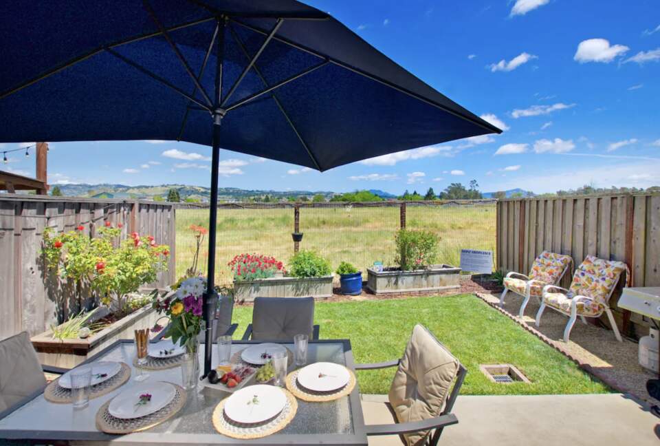 Winemaker's Delight in California’s Heart of the Russian River Valley Wine Region - Santa Rosa, California