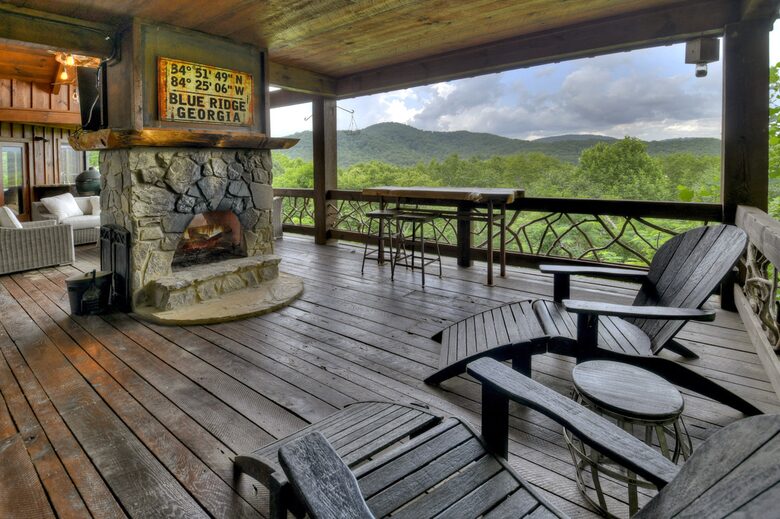 Heights Haven Lodge | Blue Ridge Views & Luxury Living - Cherry Log, Georgia