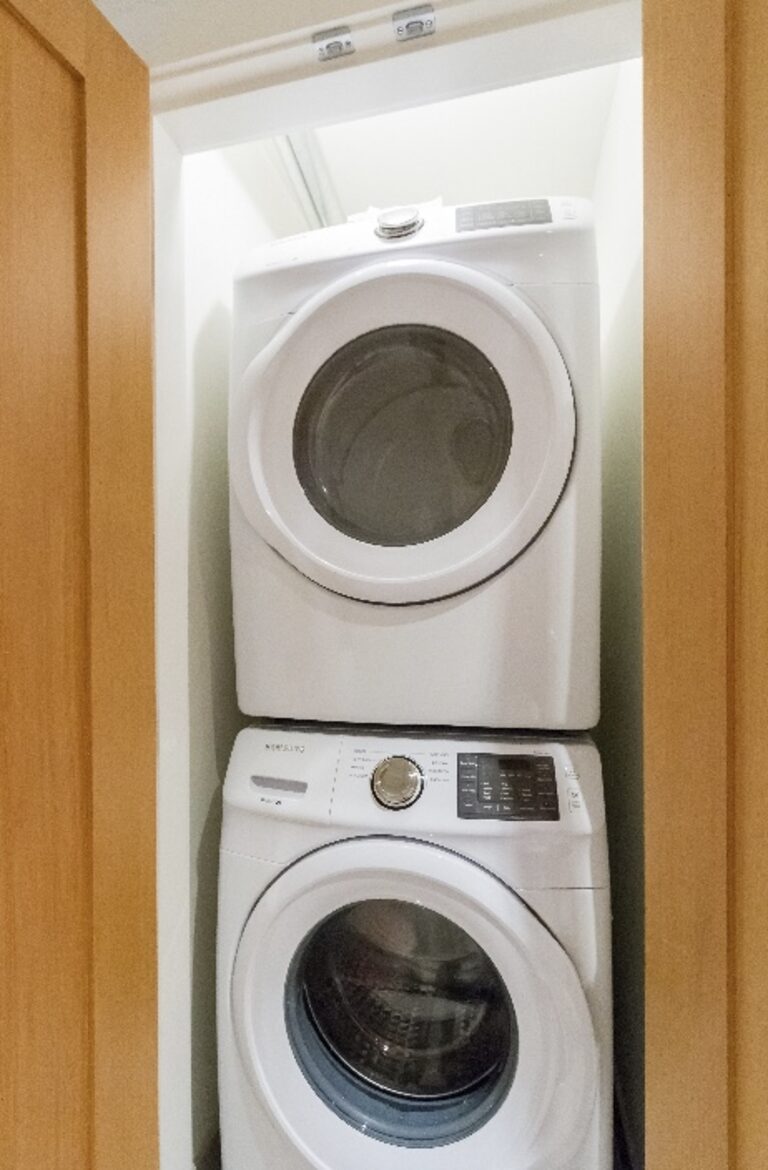 Ensuite Washer/Dryer