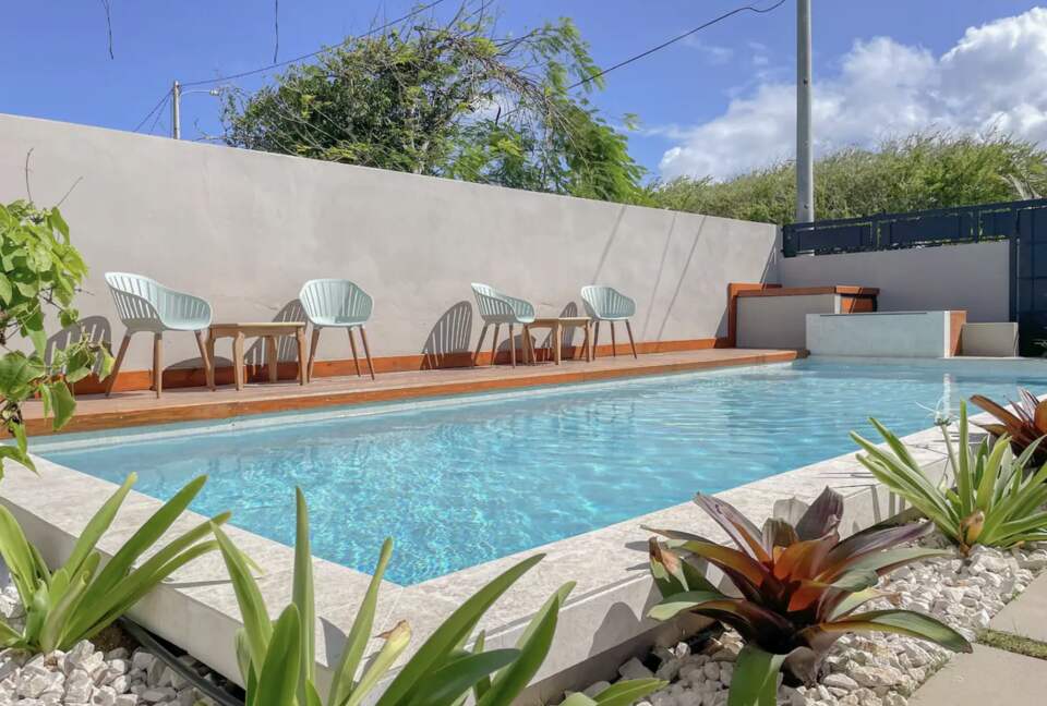 Oceanfront Escape with Private Beach Access in Vega Baja - Vega Baja, Puerto Rico