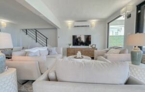 Oceanfront Escape with Private Beach Access in Vega Baja - Vega Baja, Puerto Rico