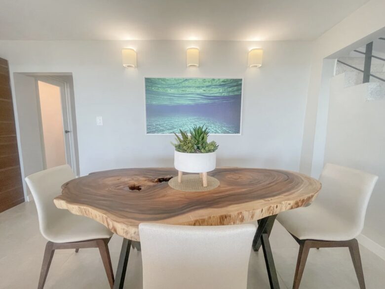 Oceanfront Escape with Private Beach Access in Vega Baja - Vega Baja, Puerto Rico