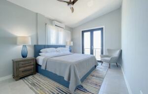 Oceanfront Escape with Private Beach Access in Vega Baja - Vega Baja, Puerto Rico