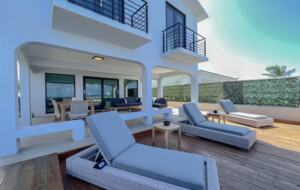 Oceanfront Escape with Private Beach Access in Vega Baja - Vega Baja, Puerto Rico