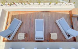Oceanfront Escape with Private Beach Access in Vega Baja - Vega Baja, Puerto Rico