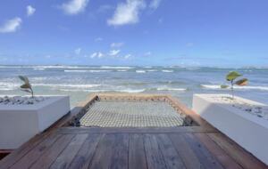 Oceanfront Escape with Private Beach Access in Vega Baja - Vega Baja, Puerto Rico
