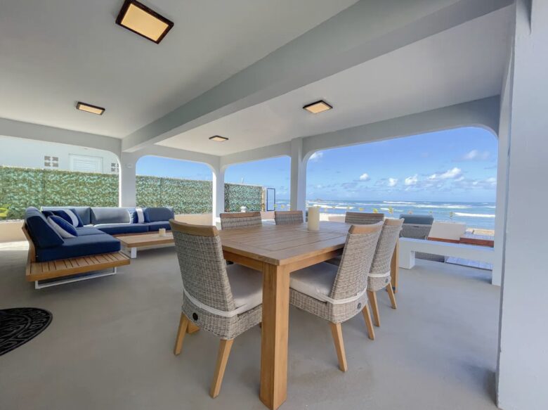 Oceanfront Escape with Private Beach Access in Vega Baja - Vega Baja, Puerto Rico