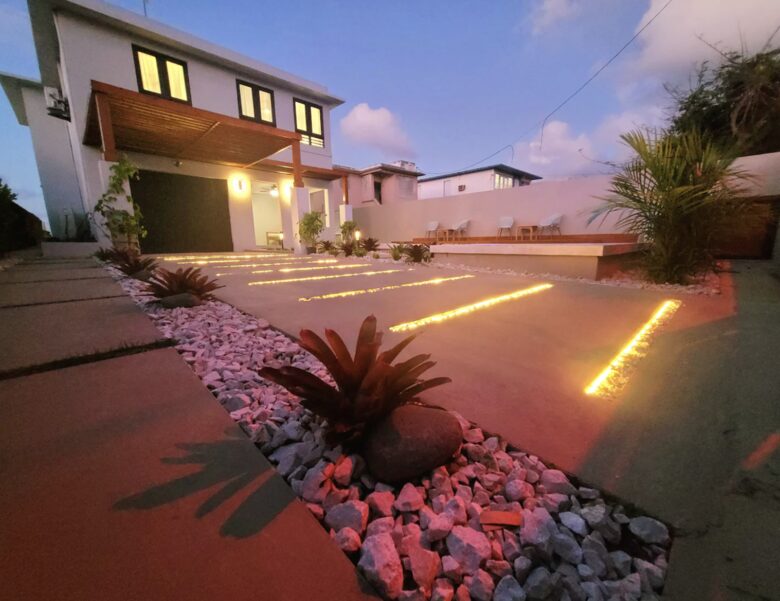 Oceanfront Escape with Private Beach Access in Vega Baja - Vega Baja, Puerto Rico