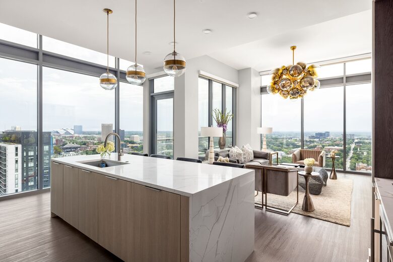 Panoramic Penthouse: Stunning Views of Atlanta's Skyline - Atlanta, Georgia