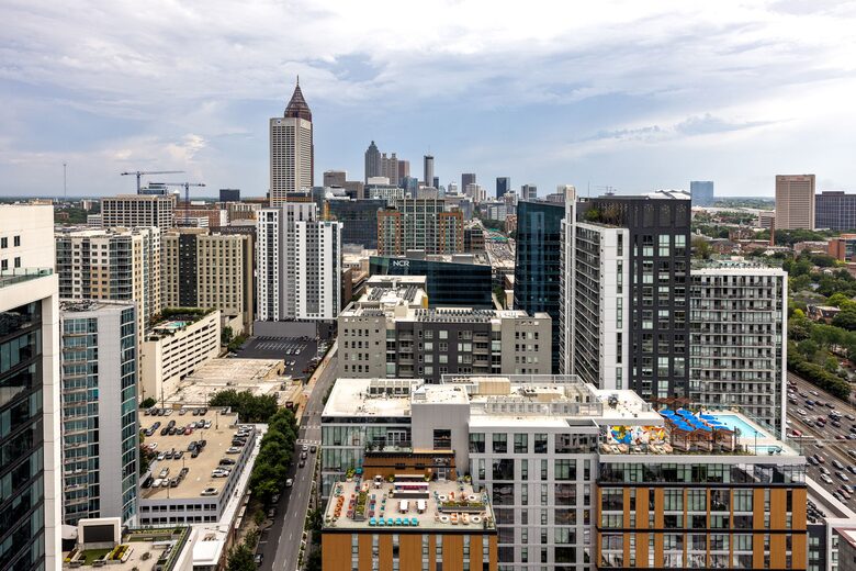 Panoramic Penthouse: Stunning Views of Atlanta's Skyline - Atlanta, Georgia