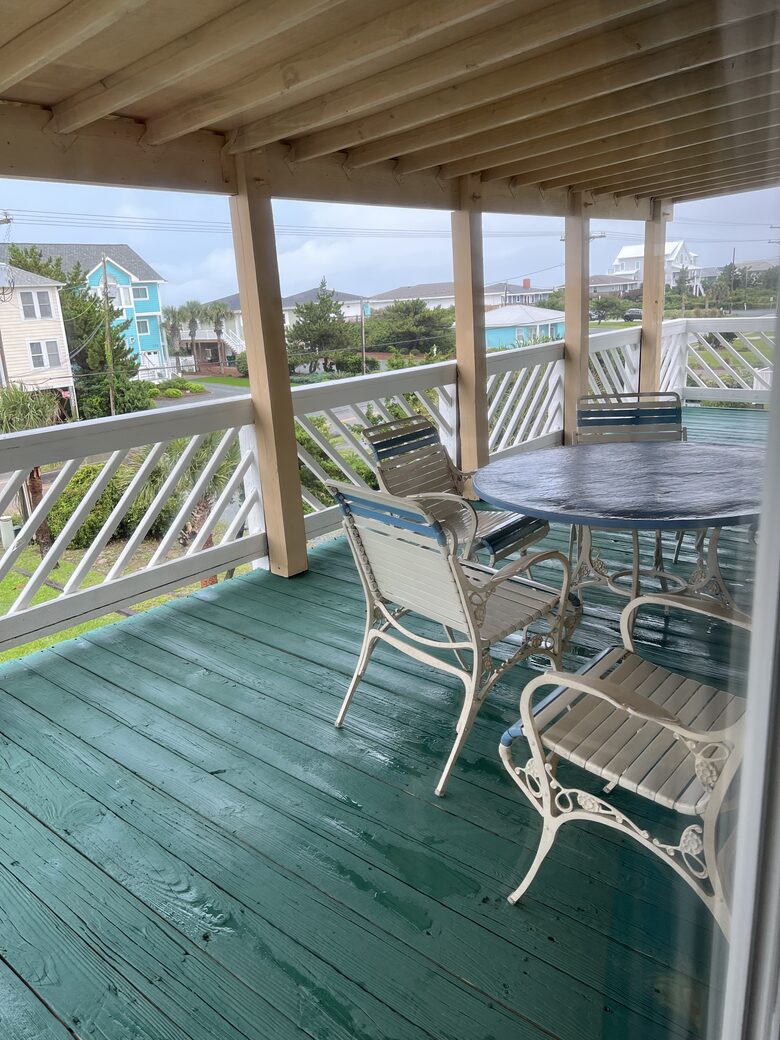 R & R's Eden - Topsail Beach, North Carolina