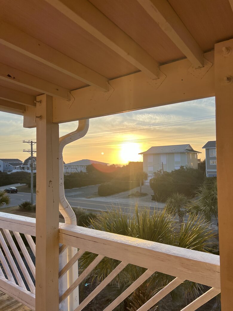 R & R's Eden - Topsail Beach, North Carolina