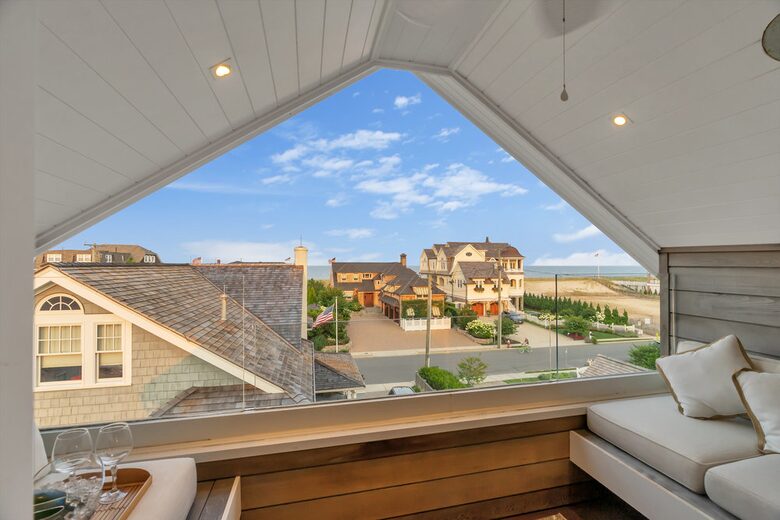 Primary BD covered deck