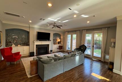 Chic Houston Retreat in Montrose - Houston, Texas