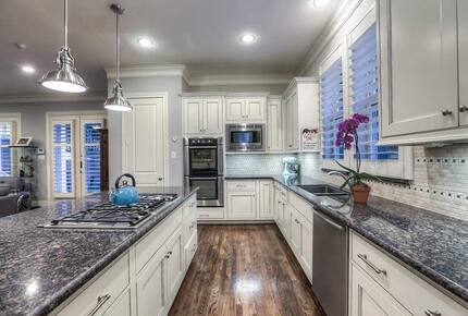 Chic Houston Retreat in Montrose - Houston, Texas