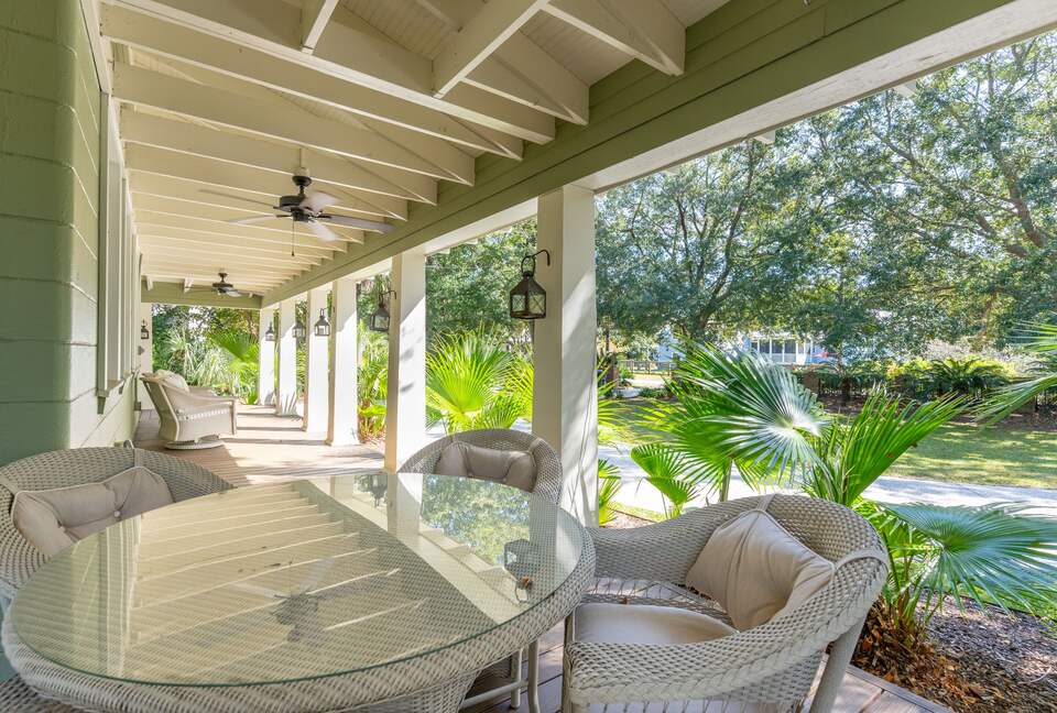Old Village Bungalow - Mount Pleasant, South Carolina