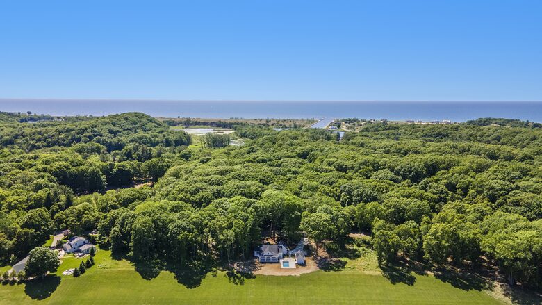 Saugatuck Bungalow - Saugatuck, Michigan
